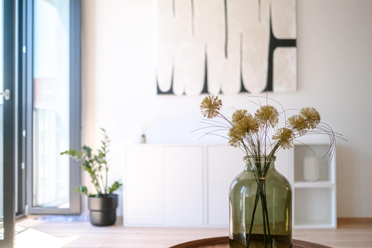 Newly Built Apartment In Vibrant Neighbourhood Praha Exteriér fotografie