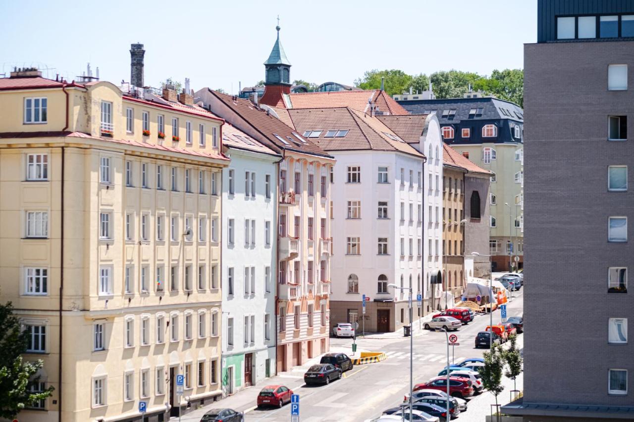 Newly Built Apartment In Vibrant Neighbourhood Praha Exteriér fotografie